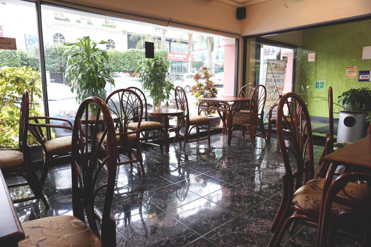 Hotel Plaza Crystal Xalapa Exterior photo